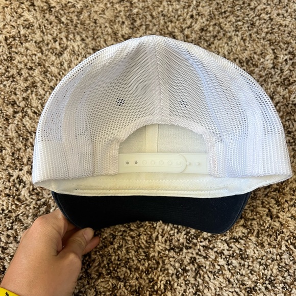 Columbus SnapBack - Picture 2 of 2